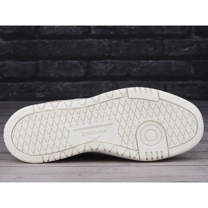 Жіночі кросівки Reebok Club C Double GY4802, розмір 37