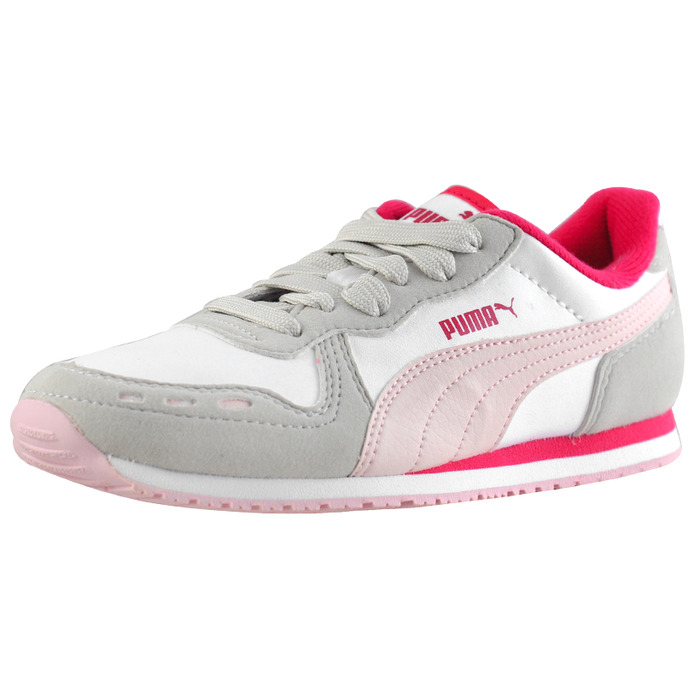 Жіночі спортивні кросівки PUMA CABANA RACER, розмір 37