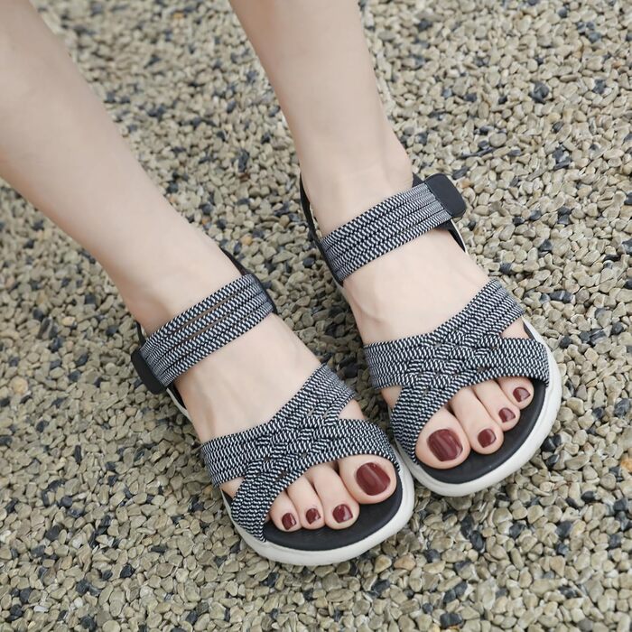 Жіночі сандалі літні спортивні для прогулянок та пляжу, на платформі, нековзні, чорні (35-42 EU)