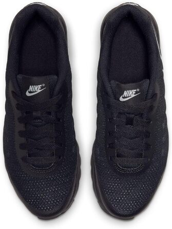 Чоловічі кросівки Nike Air Max Invigor (749680-003) чорний/сірий, розмір 38 EU