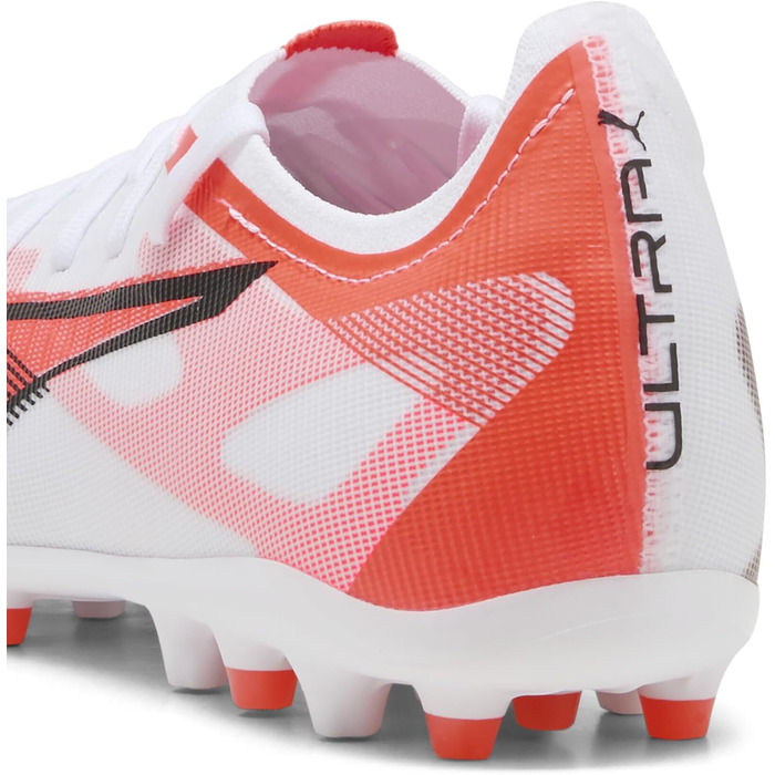 Кросівки футбольні PUMA Ultra 5 Match Mg (40 EU, білий/чорний/червоний)