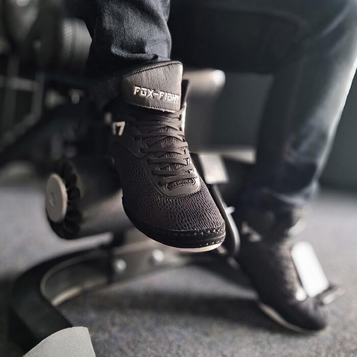 FOX-FIGHT Y7 Боксерські/Залкові Кросівки для Занять Фітнесом та Бойовими Мистецтвами | Зроблено з Нубуку | Чорно-Білі | 46 EU