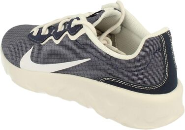 Кросівки Nike Explore Strada (40 EU, різнокольорові)