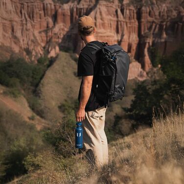 Термокружка-термос Super Sparrow з нержавіючої сталі з трубочкою - 350мл, 500мл, 750мл, 1л, 1.2л. Без BPA. Для спорту, подорожей, школи, активного відпочинку. Колір: блакитний (чорниця)