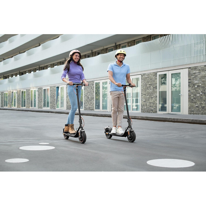 Електросамокат Segway-Ninebot F20D/F40D/F40D II для дорослих, з дозволом для доріг, швидкість до 20 км/год, запас ходу 20/40 км, дискові гальма