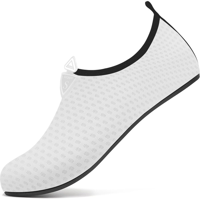 Водні черевики для плавання та відпочинку на пляжі: жіночі та чоловічі, розмір 39 EU, білі, принт сніжинки