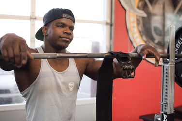 Планка для важкої атлетики Gyreapers – професійний шкіряний ремінь з регульованою пряжкою, 4 дюйми, чорний. Стабілізує поперек при підйомі ваги.