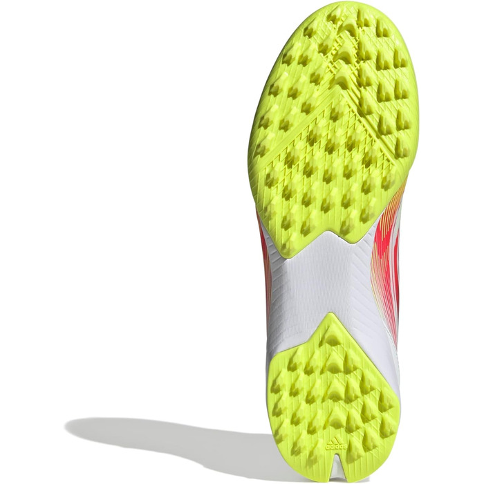 Жіночі футбольні бутси adidas F50 League Mid для гри на траві (46.5 EU, білий/червоний/жовтий)