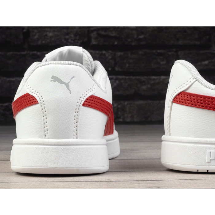 Жіночі спортивні кросівки Puma, розмір 36