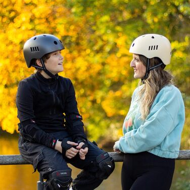 Дитячий велосипедний та скейтборд шолом SKATEWIZ L (57-61 см), пісочний, легкий, 8 дизайнів, німецький виробник