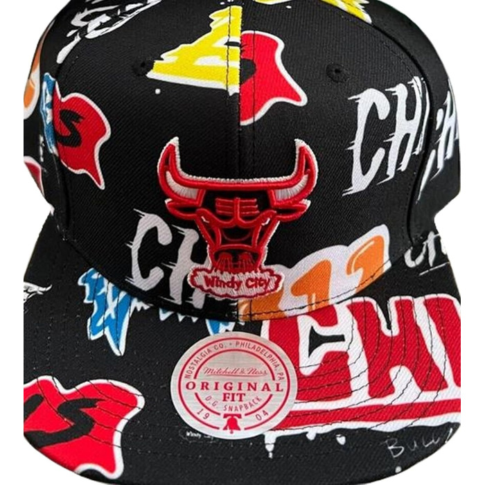 Кепка Mitchell & Ness Snapback Chicago Bulls з наліпками