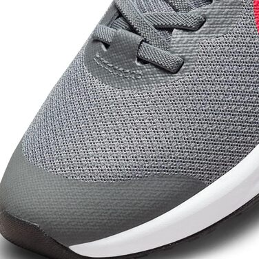 Кросівки для бігу Nike Revolution 6 Flyease (Унісекс) 27.5 EU, сірий/червоний/блакитний