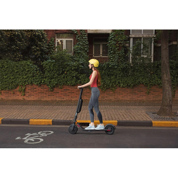 Електросамокат Segway-Ninebot E45D для дорослих, з дозволом для доріг, швидкість до 20 км/год, запас ходу 45 км, стильний дизайн