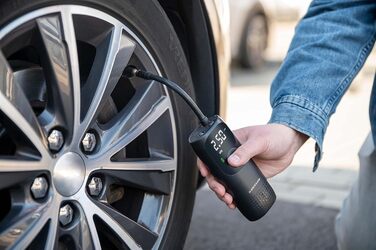 Електричний компресор Dunlop 150PSI, USB-C, велосипедний насос для всіх вентилів, насос для м'ячів, 10 Бар з манометром, пластиковий, чорний