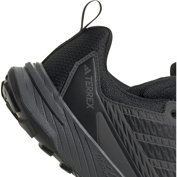 Кросівки для трейлраннінгу Adidas Terrex Tracefinder 2 Climaproof, 45 1/3 EU, чорний/сірий