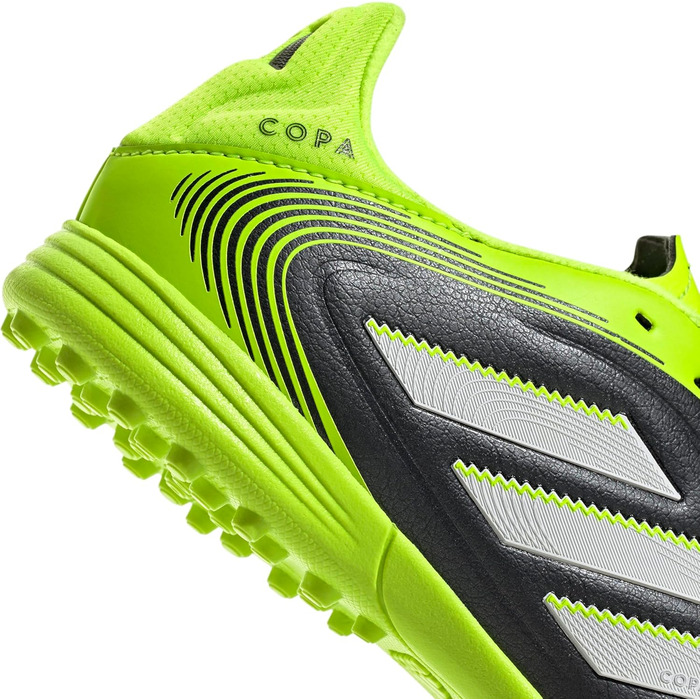 Дитячі футбольні бутси Adidas Copa Pure III League Turf для футболу, розмір 33 EU, чорний, білий, лимонний, унісекс