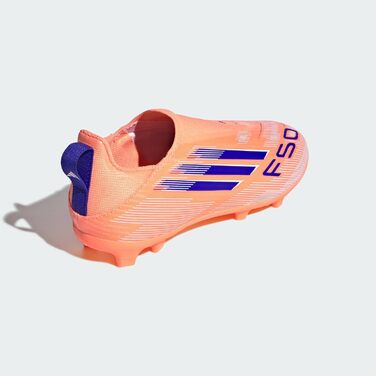 Дитячі футбольні бутси adidas F50 League Laceless для твердого поля (33 EU, Beam Orange/Lucid Blue/Cloud White)