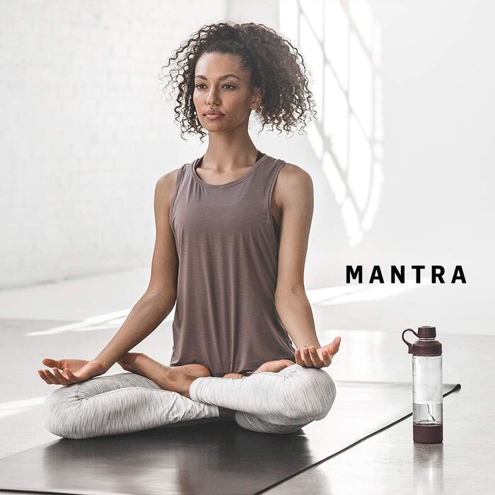 Скляна пляшка BlenderBottle Mantra з носиком та BlenderBall, для йоги, води та протеїну, BPA Free, 600 мл, фіолетова