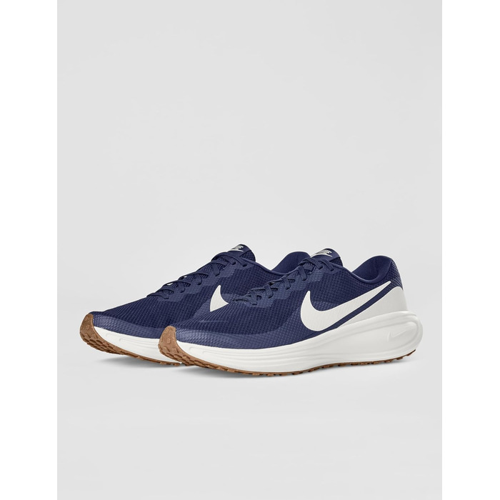 Кросівки Nike Revolution 8 для бігу по вулицях (38.5 EU, Phantom Black)