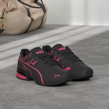 Кросівки жіночі PUMA Tazon 6 для тренувань (39 EU, Puma Black Nrgy Rose)