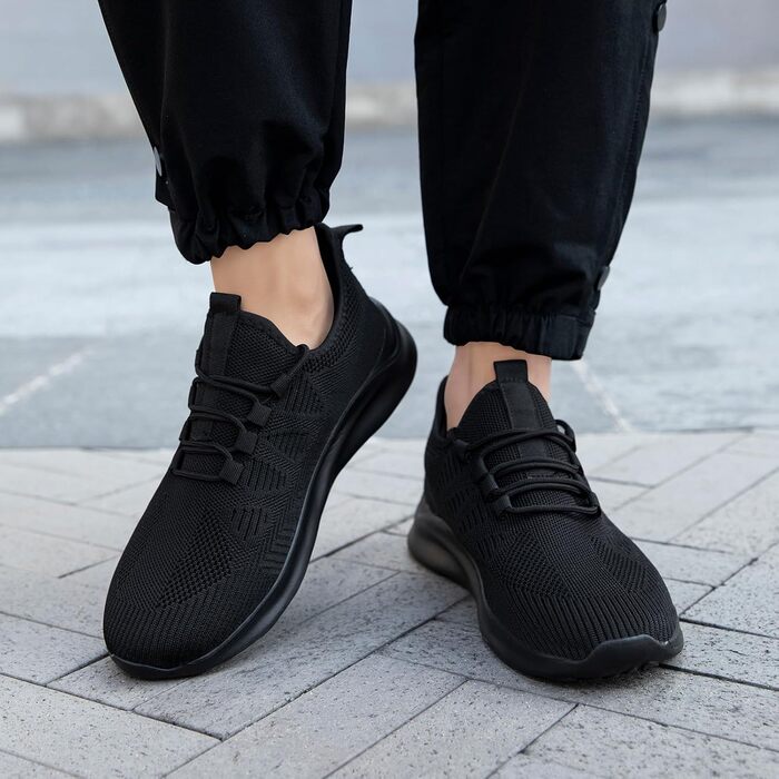 Чоловічі кросівки для бігу та занять спортом: спортивні, зручні, дихаючі, 43 EU, чорний колір