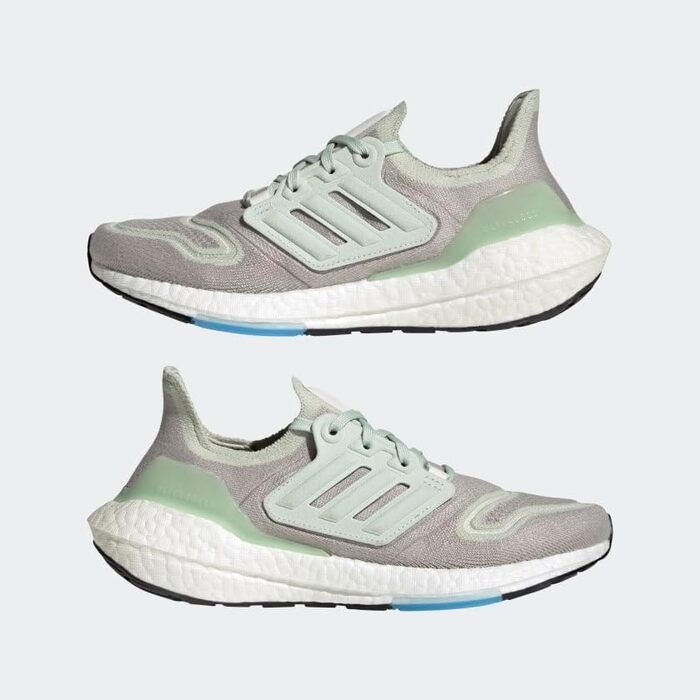 Кросівки Adidas Ultraboost 22 для бігу, чорні, жіночі (38 EU)
