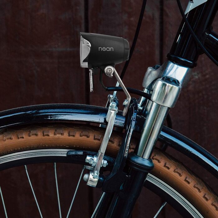 LED передня фара для електровелосипеда nean E-Bike 70 LUX з рефлектором, алюмінієвим радіатором та сертифікацією StVZO, чорна