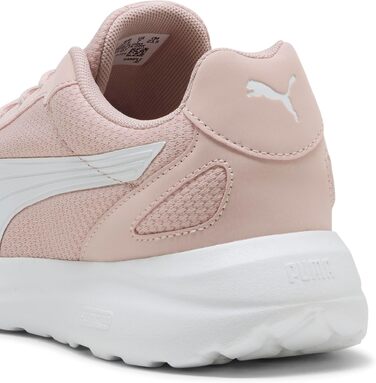 Жіночі кросівки Puma Softride Cosmic Lt (36 EU, Mauve Mist/White) — зручне спортивне взуття для бігу та прогулянок