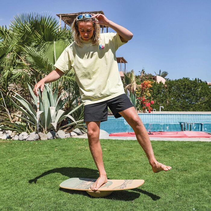 Набір балансборду F2 Balance Board Set з пробковою ролкою та півсферою. Дерев'яний балансборд для початківців та професіоналів. Баланс-тренінг, фітнес, рівновага для Kite, Windsurf, Wingfoil, водних видів спорту, серфінгу. Діаметр 87 см.