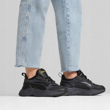 Жіночі кросівки Puma Cassia Lux 39783703 спортивні зручні, чорні, розмір 39