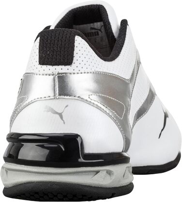 Кросівки чоловічі PUMA Tazon 6 (42 EU, білий, сріблястий, чорний)