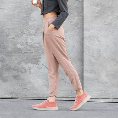 Жіночі кросівки для занять спортом: бігові, тенісні, для залу, повсякденні. Легкі, зручні, білі (37 EU, рожеві)