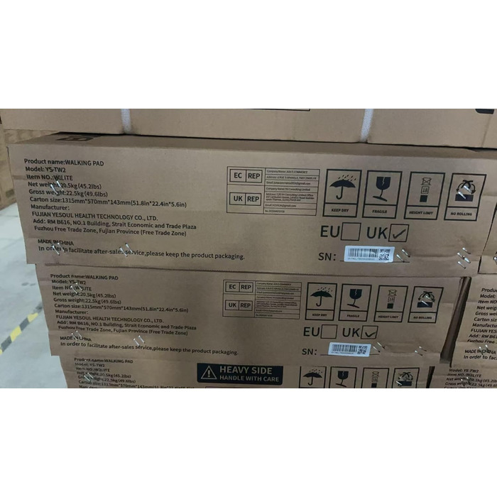 Walking Pad Bluearth: біговий столик з нахилом 10%, LED-дисплей, пульт ДК, для дому та офісу, смарт-додаток, біговий столик з імерсивним досвідом та онлайн-тренуваннями (Classic Black)