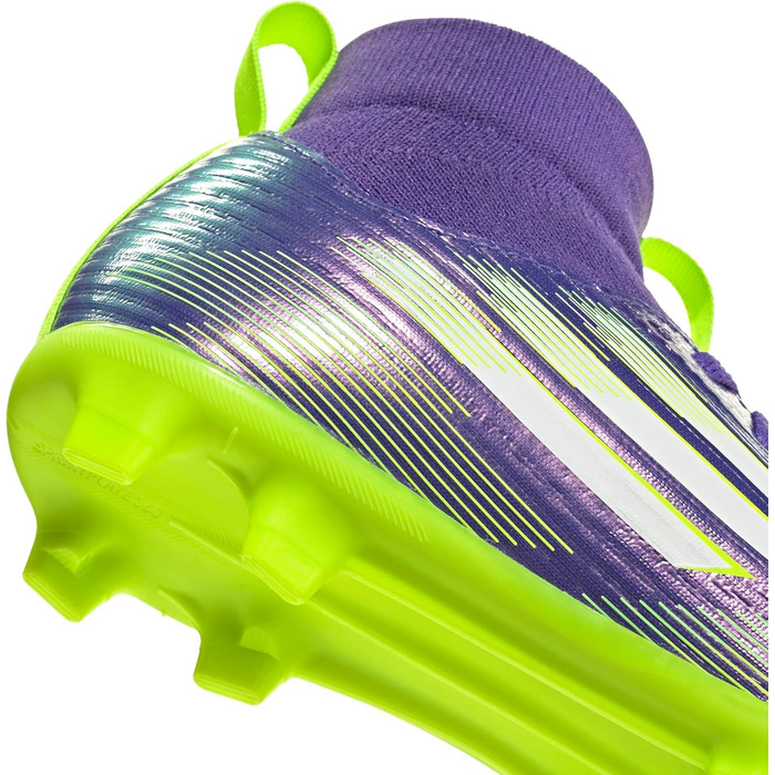Дитячі футбольні бутси adidas F50 League Mid для гри на твердих/багатоповерххових покриттях, розмір 38 EU, колір Purple Rush Cloud White Lucid Lemon