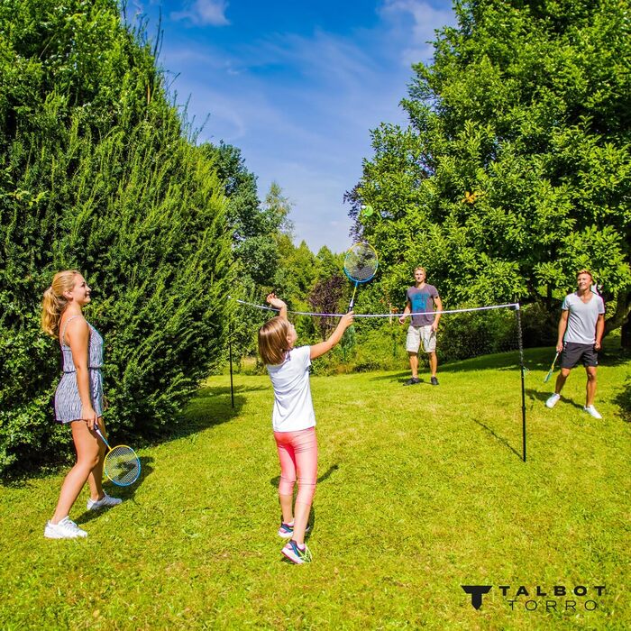 Набір для бадмінтону Talbot-Torro Family: 2 юніорські ракетки, 2 стандартні, 3 волани, регульована сітка, сумка