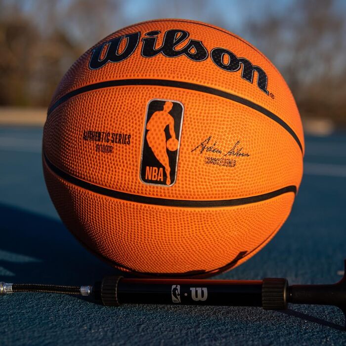 Баскетбольний м'яч Wilson NBA Authentic Series для вулиці, універсальний, для дорослих