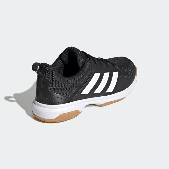Жіночі кросівки Adidas Ligra 7 Indoor для залу 38 EU, чорний/білий