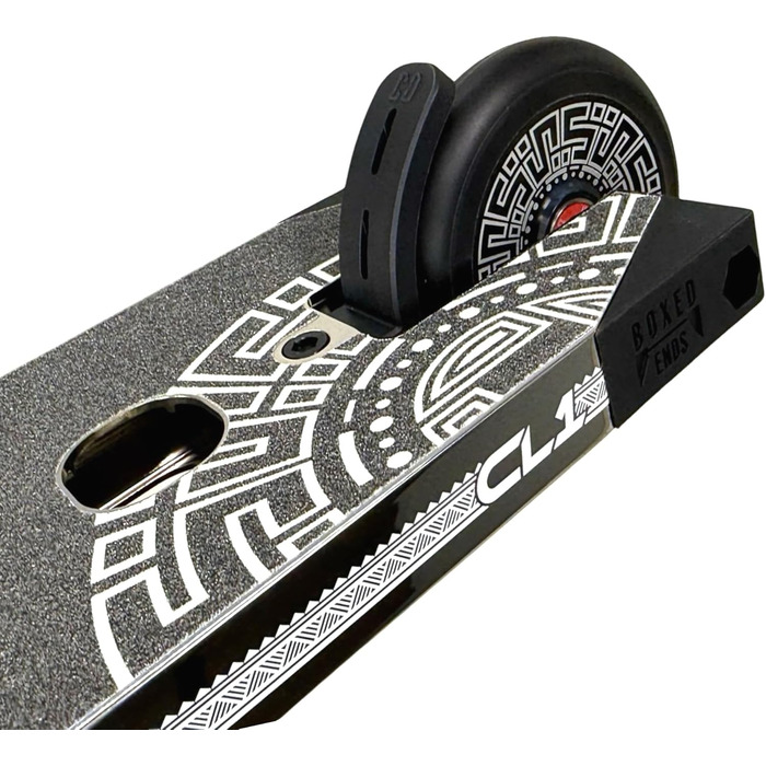 Скутер вілсажний CORE Trick Tretroller 110mm з колесами ABEC 9 для початківців та професіоналів, від 5 років, регульована висота 78-95 см + наліпка Fantic26 (Park CL1 H=86cm, чорний хром)