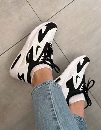 Жіночі кросівки Nike Air Max: зручне спортивне взуття для тренувань та щоденного носіння