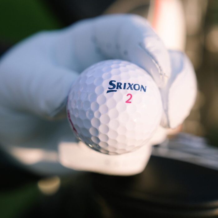 Гольф м'яч Srixon Soft Feel Lady 8 & 9 | Для жінок | Низька компресія, легкий старт | М'яка текстура | Ідеально для помірних ударів та підвищеної точності, білий