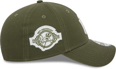 Кепка бейсболка New Era 9Forty Strapback Cap New York Yankees з боковою нашивкою