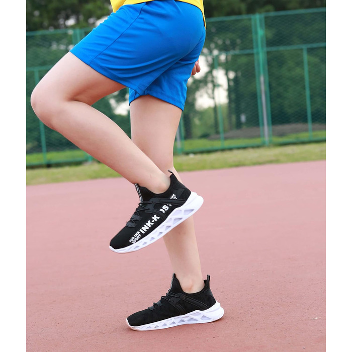 Дитячі кросівки для бігу: легкі, дихаючі, чорно-білі (34 EU)