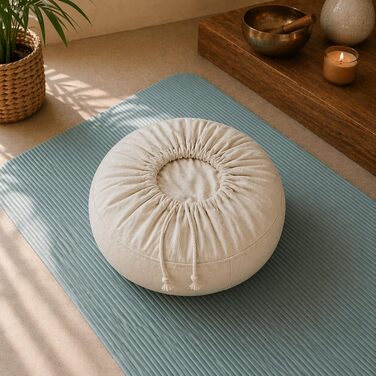 Подушка для йоги Yogakissen Shanti 15 см з вишивкою 