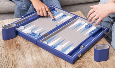 Набір для гри в кістки Енгельхарт Люкс 38 см - преміум якість, шкірозамінник, спеціальне покриття з фільцу, перламутрові кубики та фішки + 2 стаканчики - професійний та для дому, блакитний