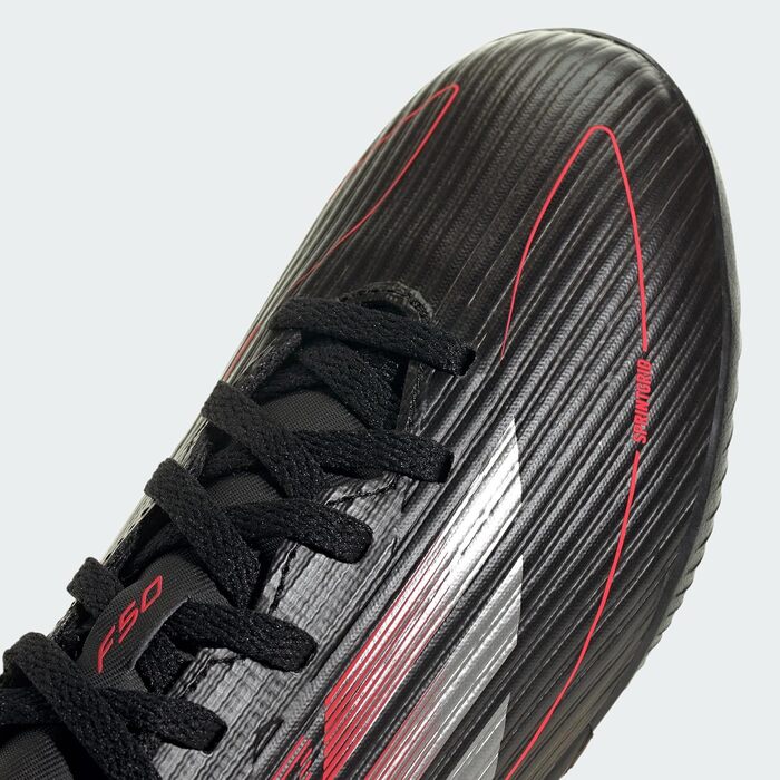 Дитячі футбольні бутси adidas F50 League для гри на траві, чорно-металево-червоні, розмір 33 EU