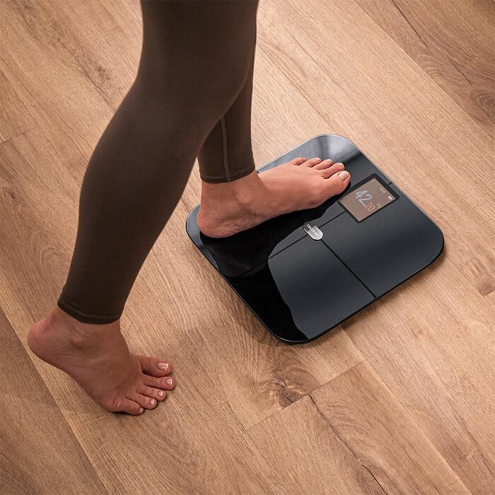 Інтелектуальна вага Cecotec HealthySmart Pro з додатком Surface Precision, BIA-технологія, 25 параметрів, LCD-дисплей, 8 високоточних сенсорів, 30x30 см, максимальна вага 180 кг (білий, чорний, 28x28 см)