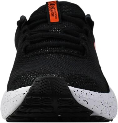 Чоловічі бігові кросівки Under Armour Surge 4, 44 EU, чорного кольору