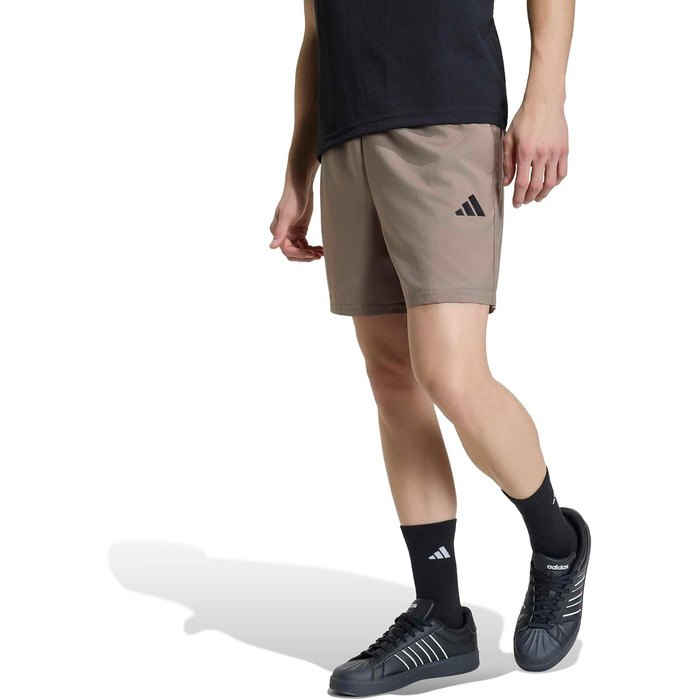 Чоловічі спортивні шорти adidas Essentials Logo Chelsea (3XL Plus Long, Khaki Six/Black)