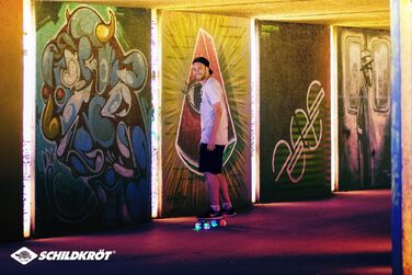 Скейтборд Schildkröt Retro Free Spirit, LED ролики, ABEC7, преміум, різні дизайни