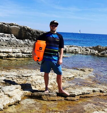 Надувна буйка OPENWATER для плавання та триатлону з рюкзаком 3-в-1, 28L, з водонепроникною сумкою